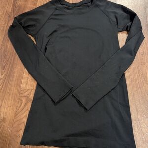 Lululemon Women's Black Swiftly Tech Long Sleeve Crew Neck Top Size 6 Athleisure